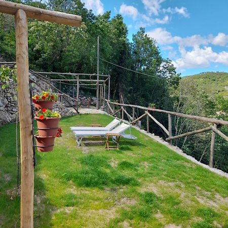 Ca Di Pippo "Tasso" Appartamento Ristrutturato Orco Feglino Exteriör bild