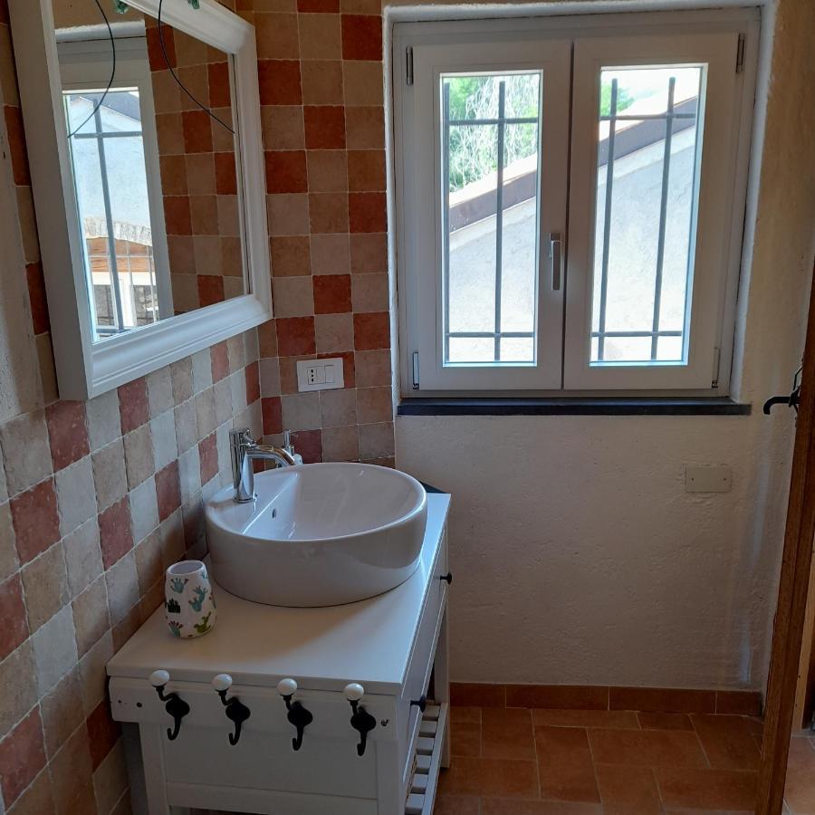 Ca Di Pippo "Tasso" Appartamento Ristrutturato Orco Feglino Exteriör bild