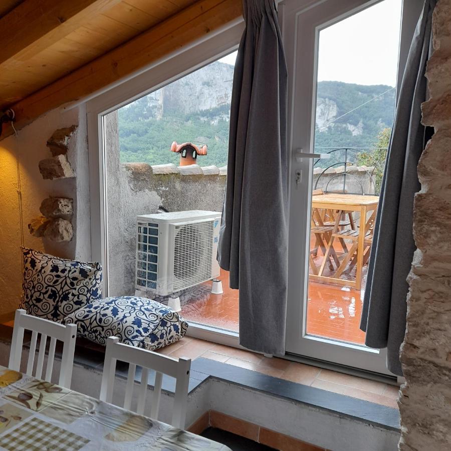 Ca Di Pippo "Tasso" Appartamento Ristrutturato Orco Feglino Exteriör bild
