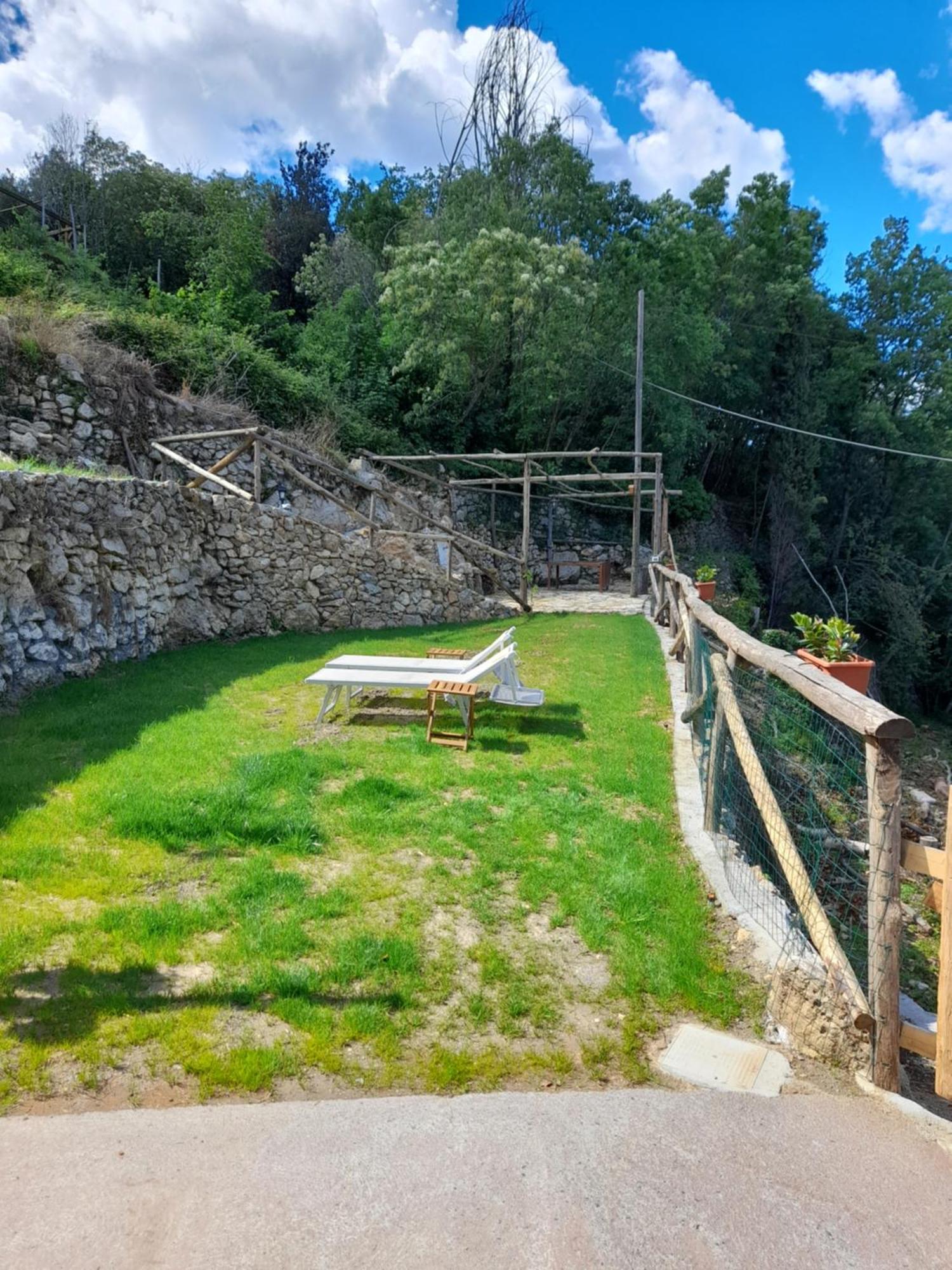 Ca Di Pippo "Tasso" Appartamento Ristrutturato Orco Feglino Exteriör bild